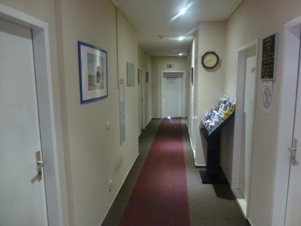 Hotel Rehberge Berlin Mitte Bagian luar foto