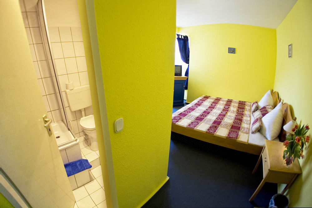 Hotel Rehberge Berlin Mitte Bagian luar foto