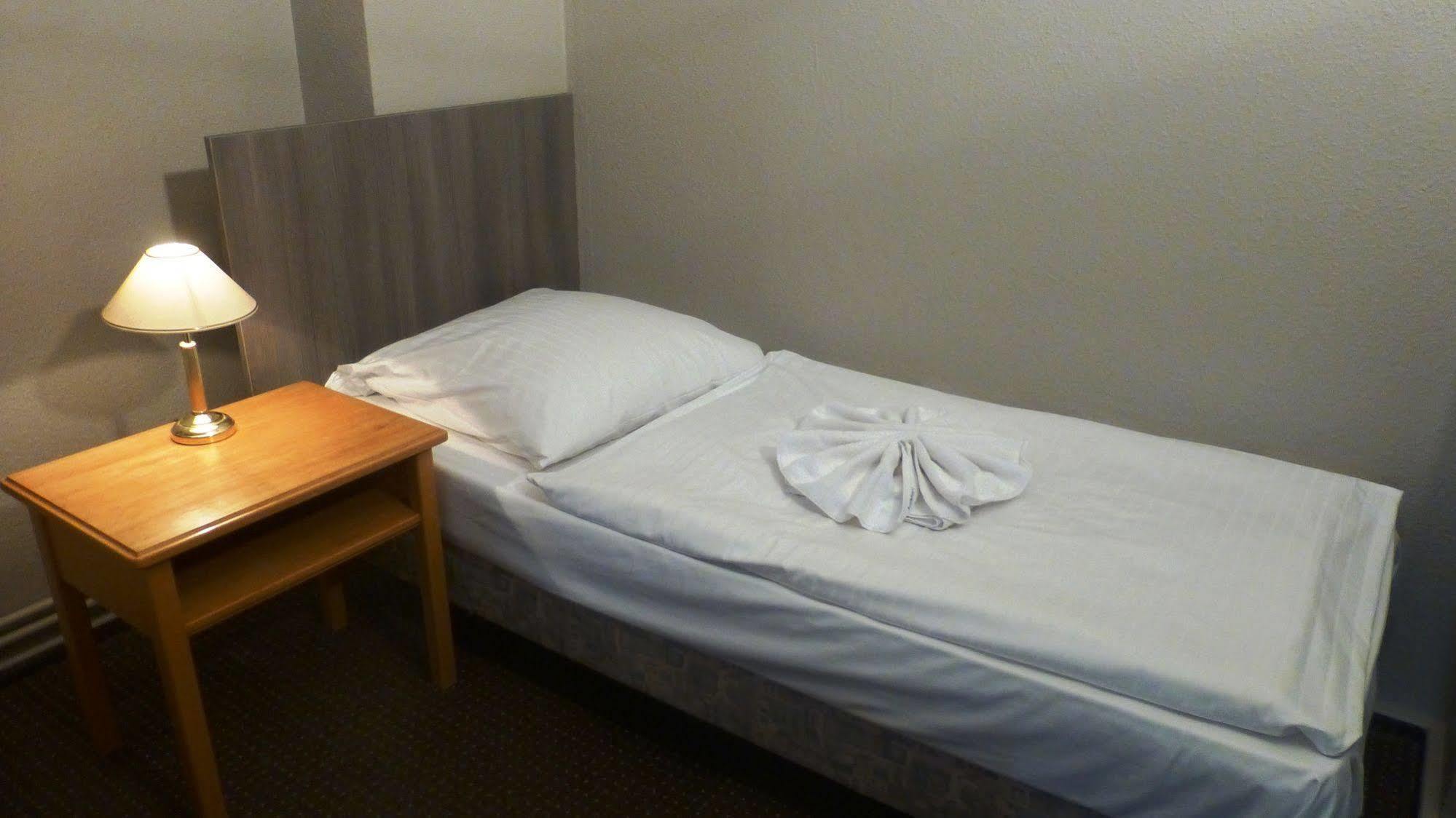Hotel Rehberge Berlin Mitte Bagian luar foto
